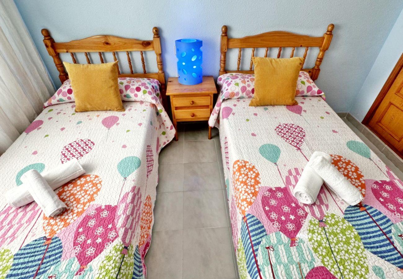 Apartamento en Miramar Playa - EUROPA I - C - 6º - DCHA