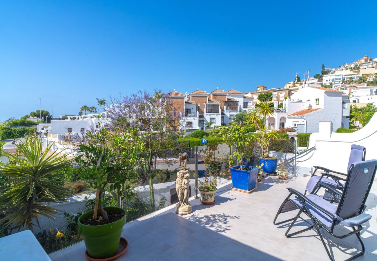 Casa adosada en Nerja - Tropicana 6C by Casasol