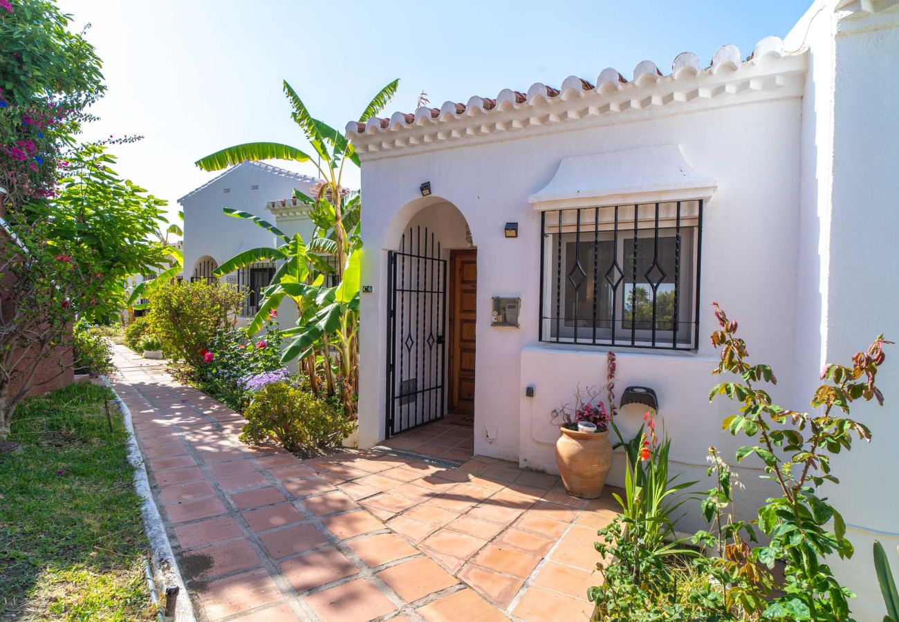 Casa adosada en Nerja - Tropicana 6C by Casasol