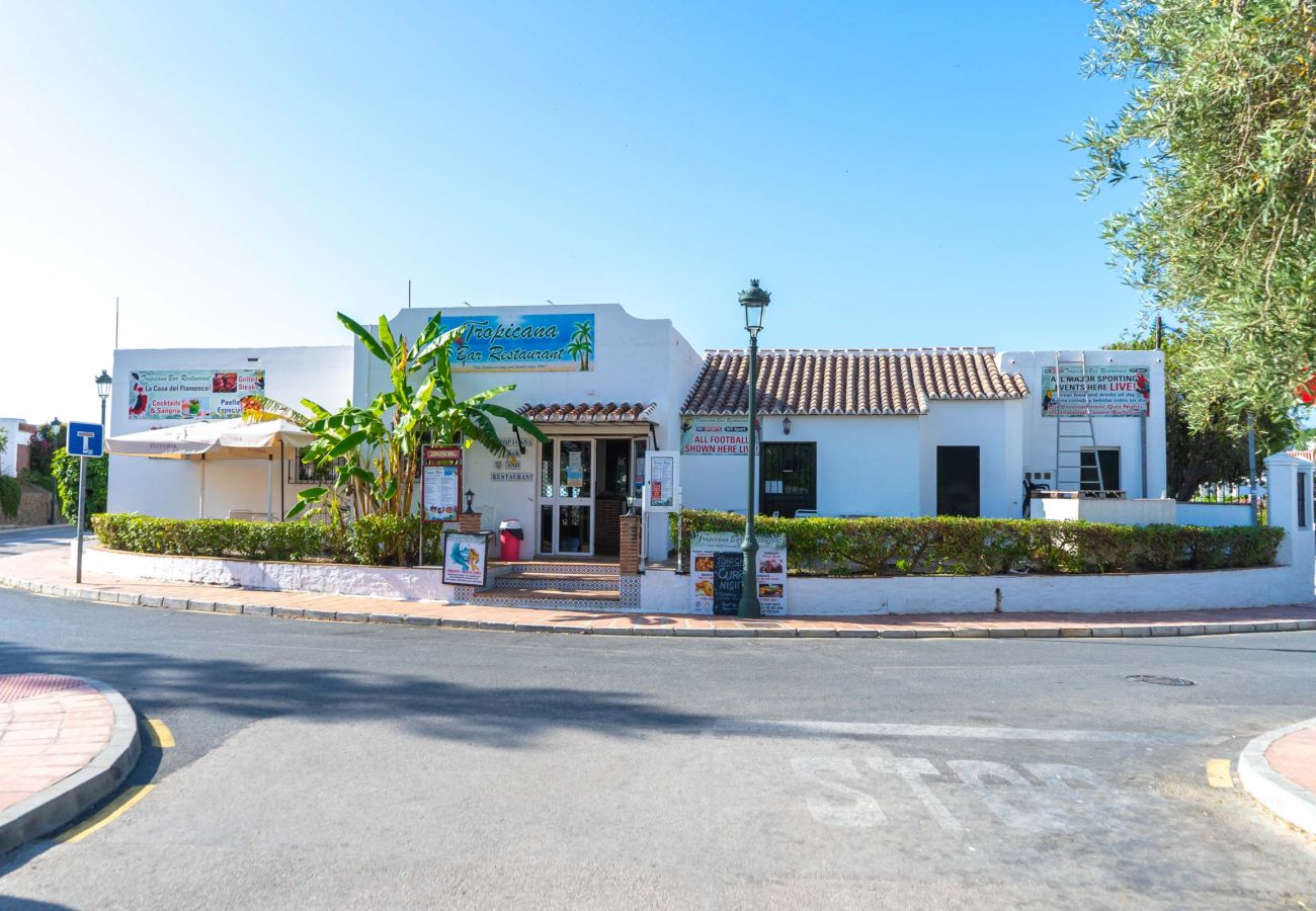 Casa adosada en Nerja - Tropicana 6C by Casasol