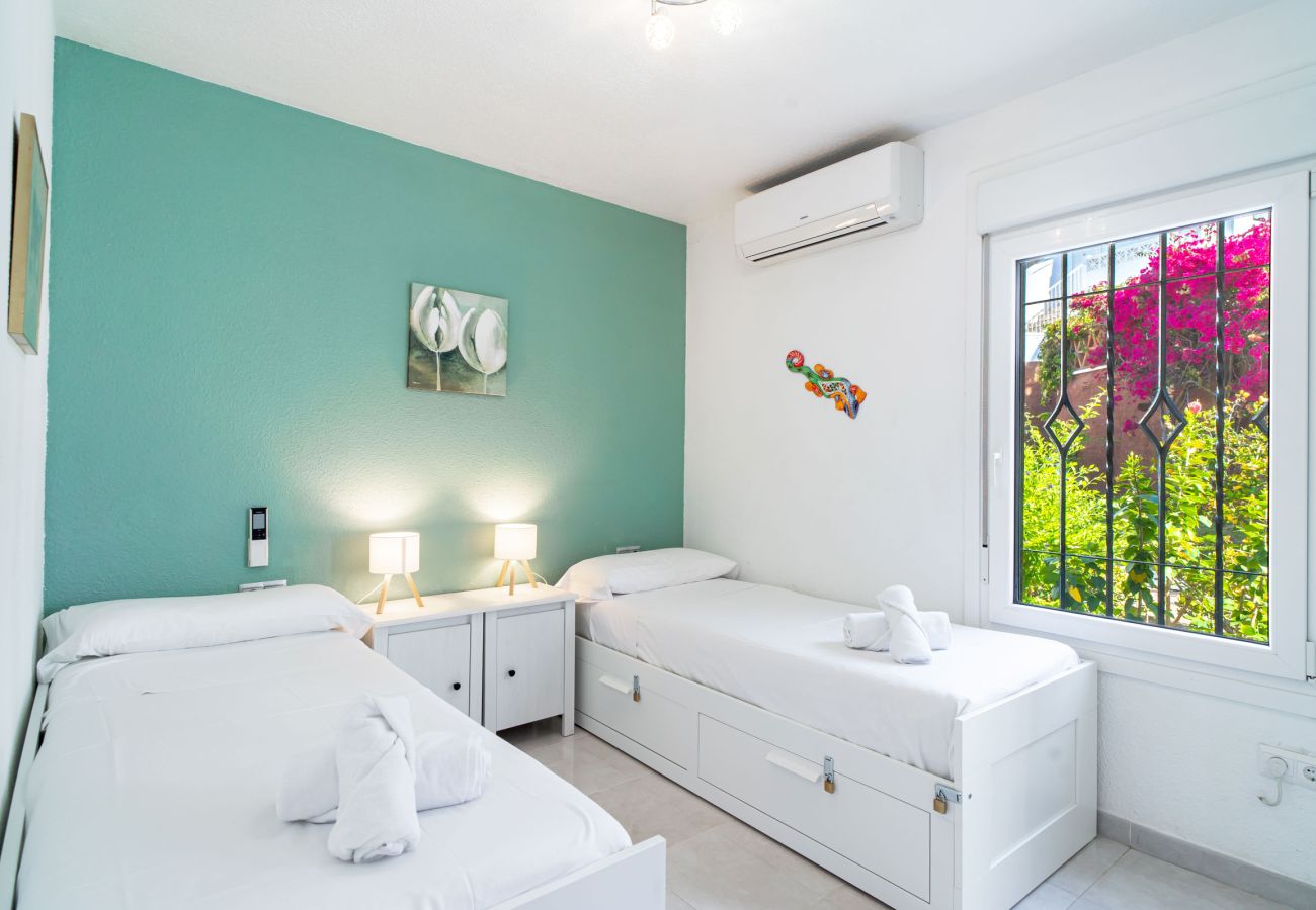 Casa adosada en Nerja - Tropicana 6C by Casasol