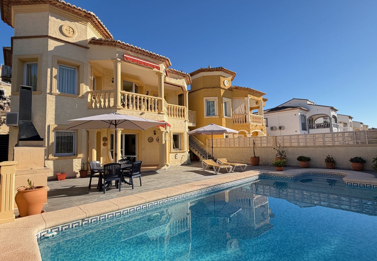 Chalet en Calpe - Alq 373 Villa Casanova
