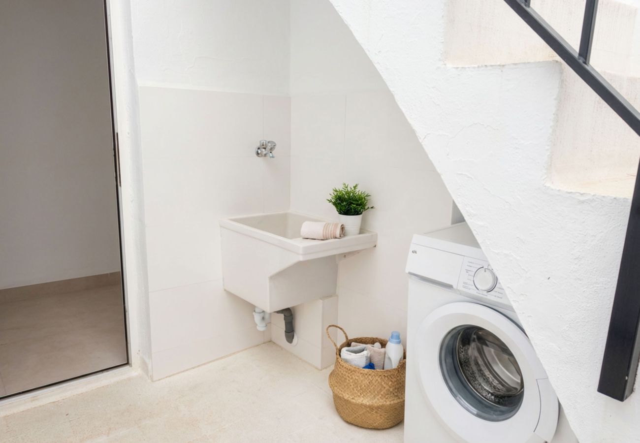 Casa adosada en Nerja - Casa Chica Calle Cristo 112 by Casasol