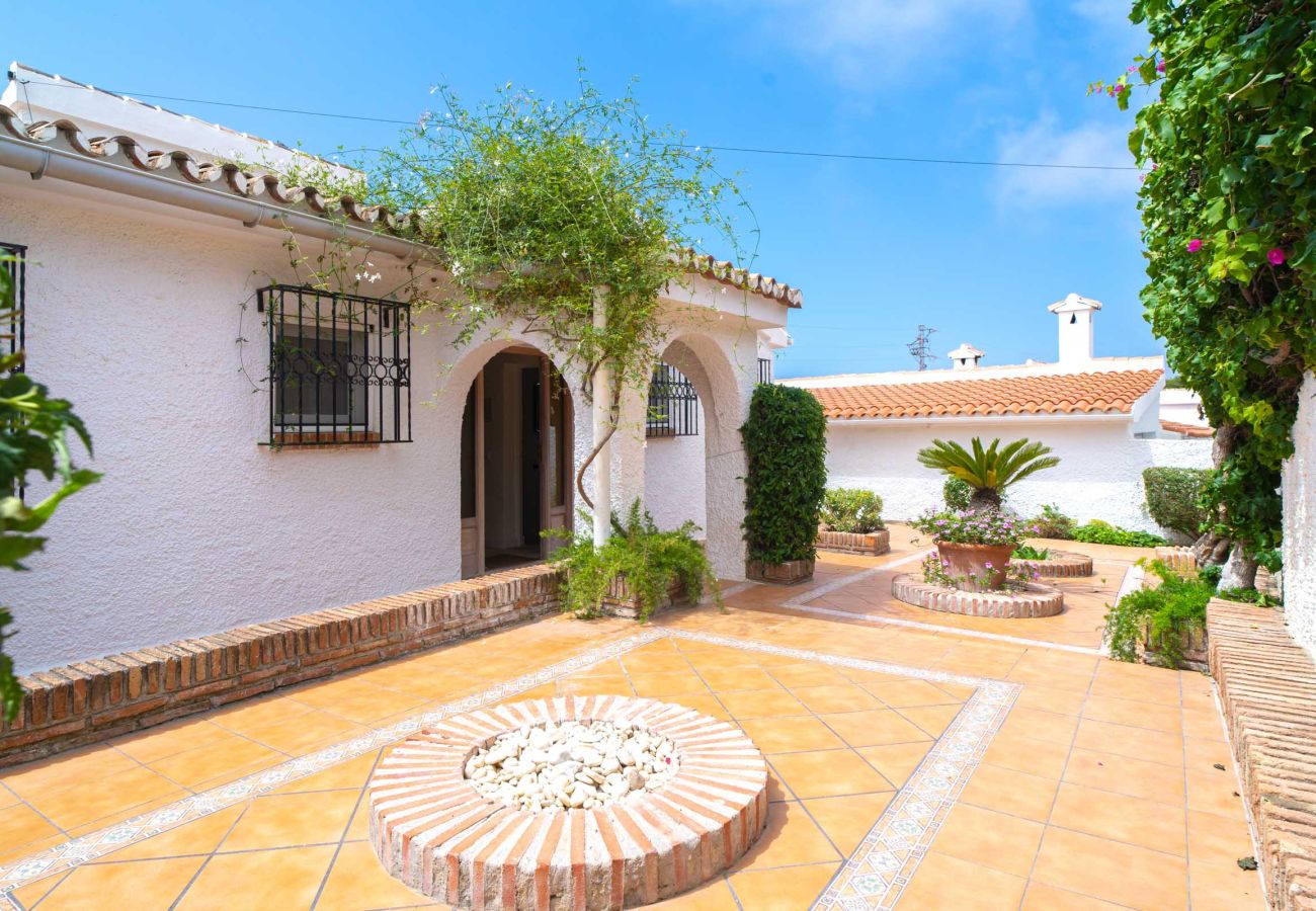 Villa en Nerja - Villa La Casita Fuente del Baden 52 by Casasol