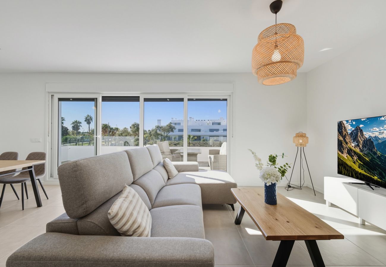 Apartamento en Estepona - 3024 Bright apartment with terrace and pool