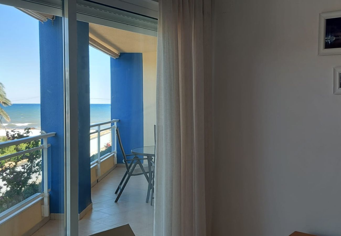 Apartamento en Denia - 145 Playa Esmeralda, 1-7