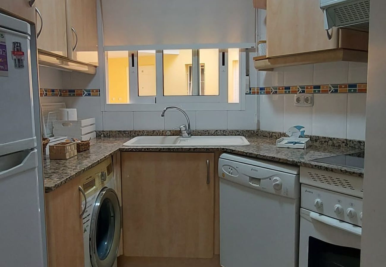 Apartamento en Denia - 145 Playa Esmeralda, 1-7
