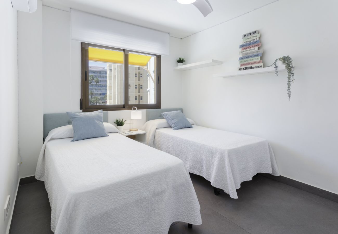 Apartamento en Playa de Gandía - 32. AG AGUAMARINA 2C