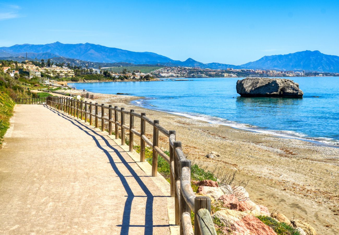 Apartamento en Casares - 3180 Duplex Penthouse with Panoramic Sea Views