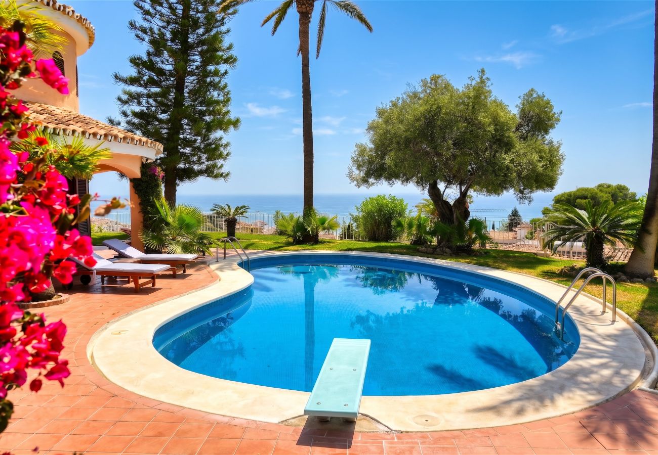 Villa en Benalmádena - 3163 Luxury Mediterranean Villa with Private Pool