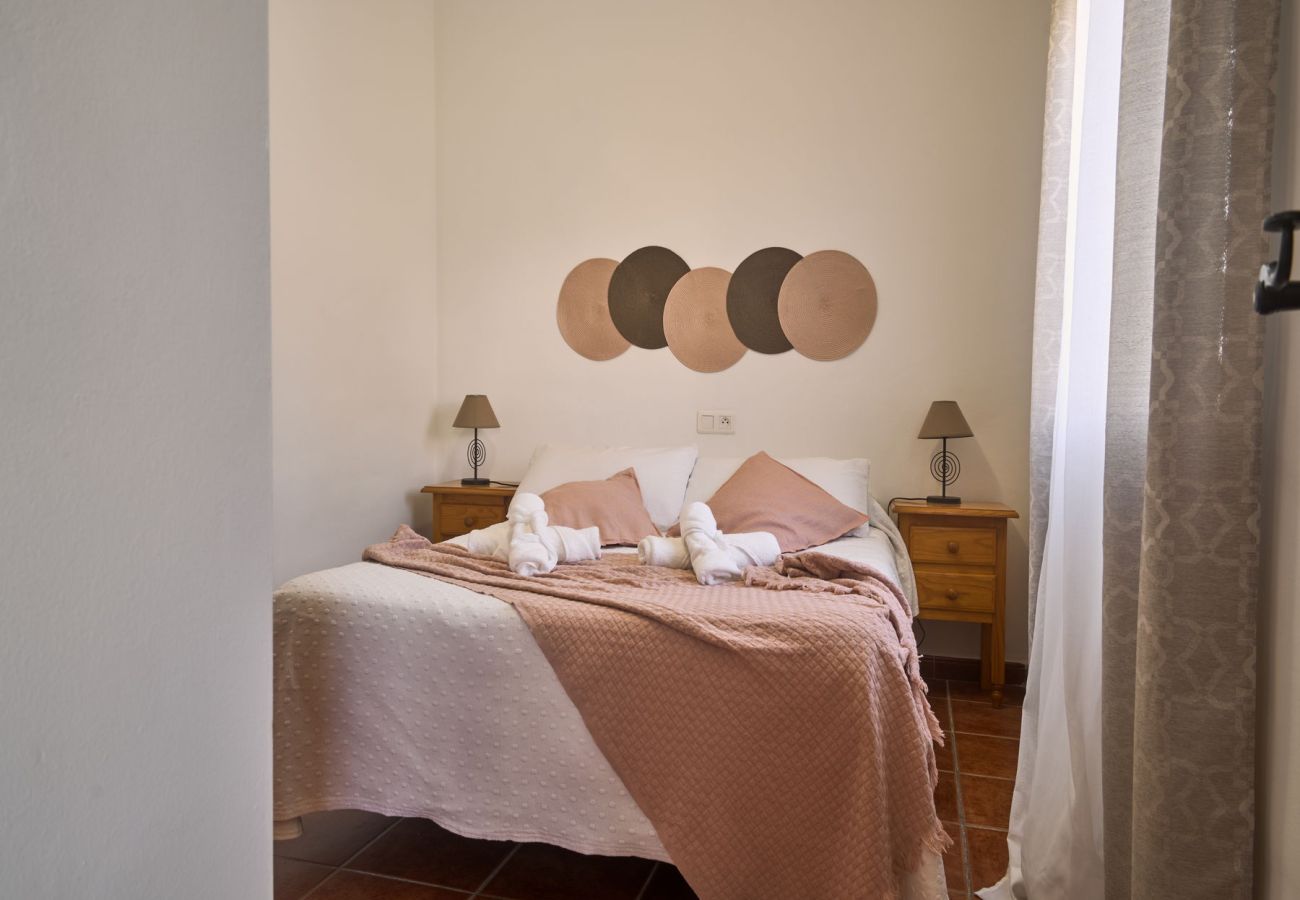 Casa rural en Frigiliana - Las Rosas 6 by Casasol