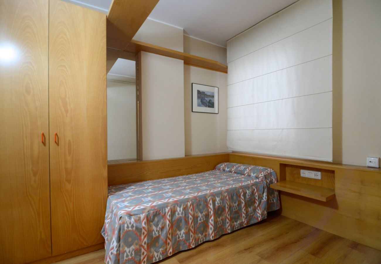 Apartamento en L'Escala - TERRASSA DEL MAR ESC. 1  1º A