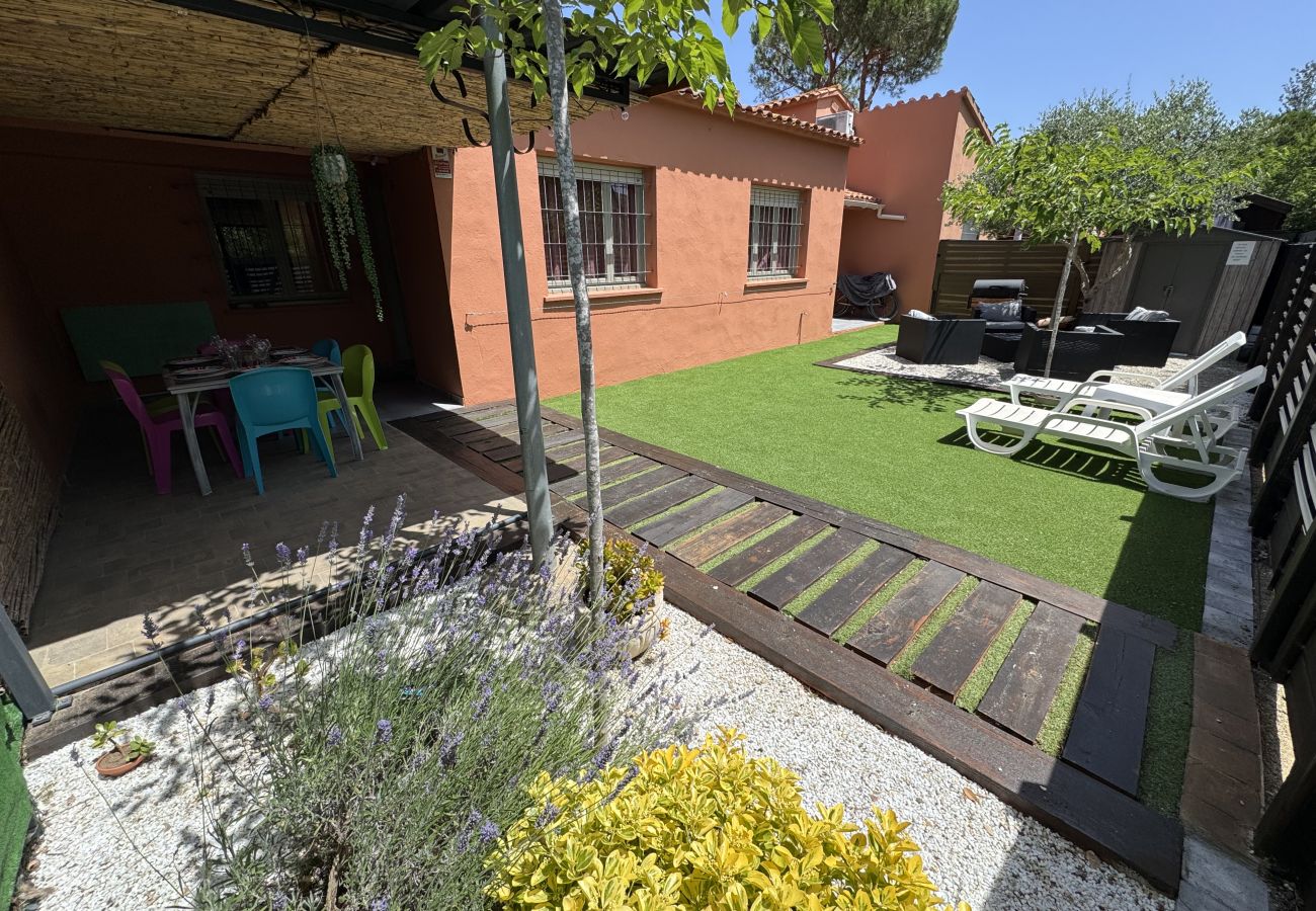 Bungalow en Torroella de Montgri - Gregal 134-136