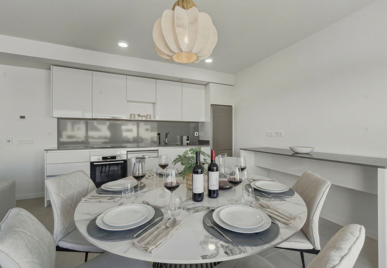Apartamento en Estepona - 3025 Elegant apartment with terrace and pool