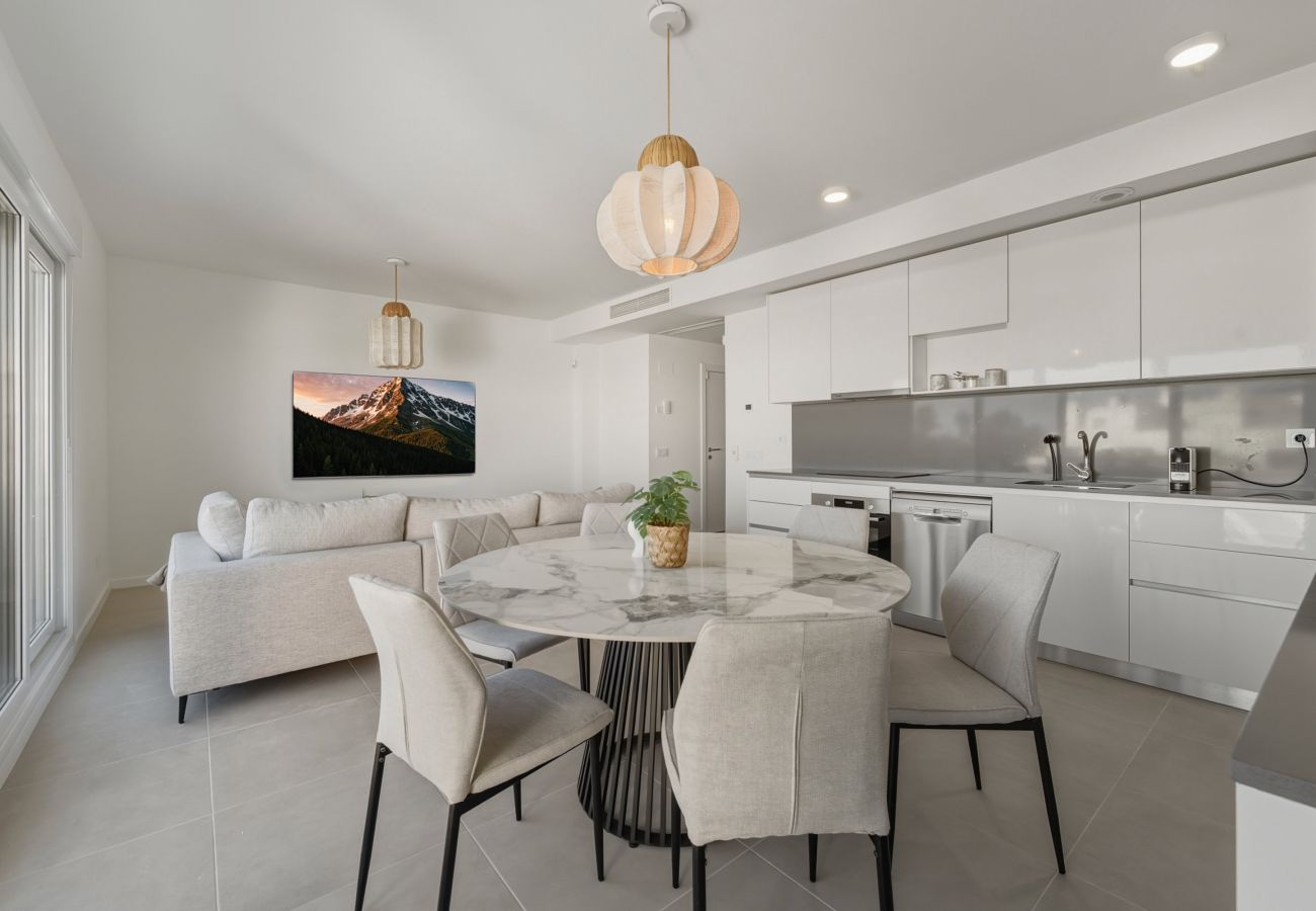 Apartamento en Estepona - 3025 Elegant apartment with terrace and pool