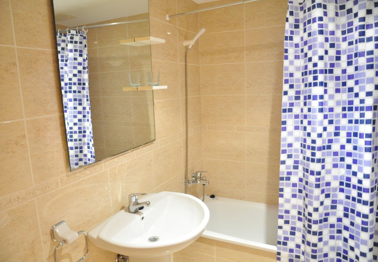 Bathroom on the first floor of the tourist accommodation tarongers