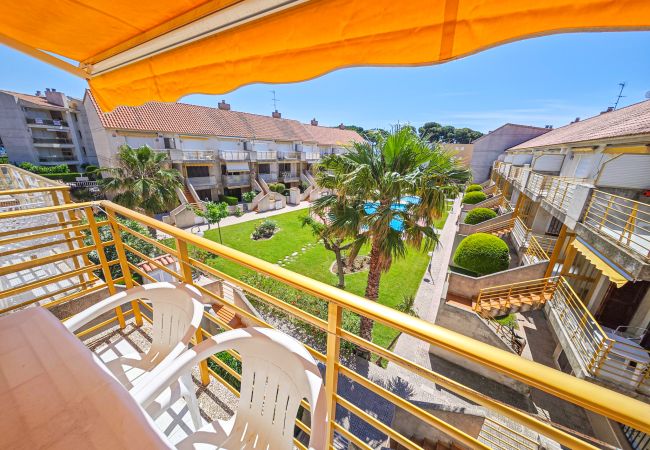  in Cambrils - Tres Carabelas 46