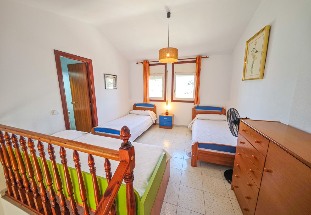 Apartment in Cambrils - Tres Carabelas 46