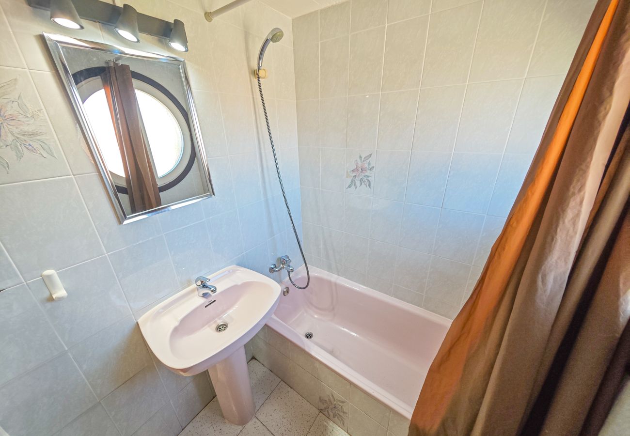 Apartment in Cambrils - Tres Carabelas 46
