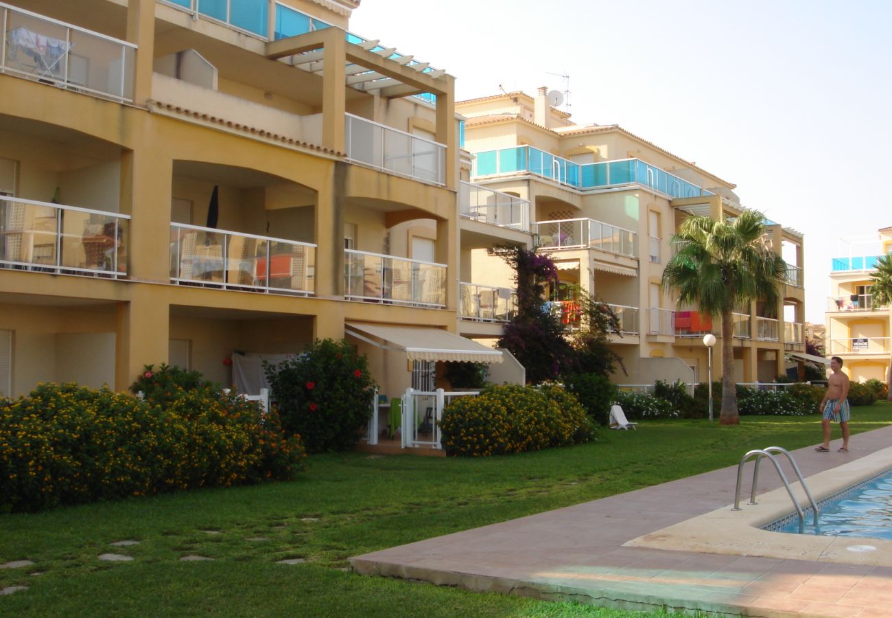 Apartment in Denia - LA RIVIERA 6-90