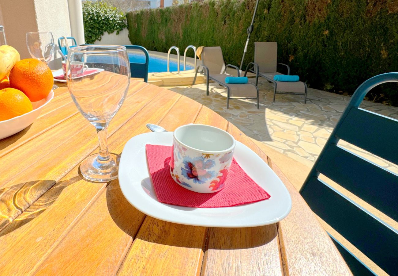 Villa in Denia - 0680 Molins Virgo