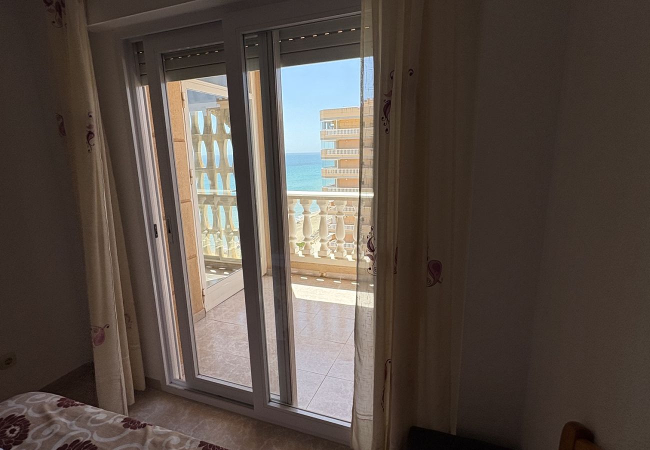 Apartment in La Manga del Mar Menor - CASTILLO II - 103
