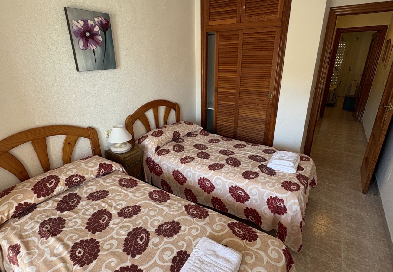 Apartment in La Manga del Mar Menor - CASTILLO II - 103