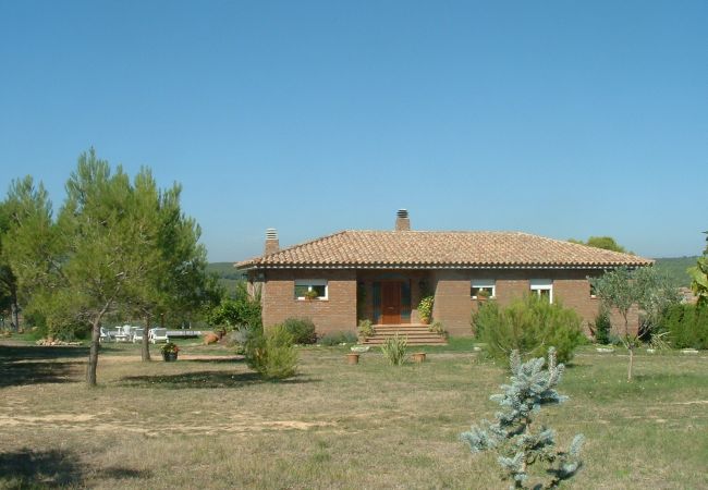 Villa in Garrigoles - LA ROMAGUERA