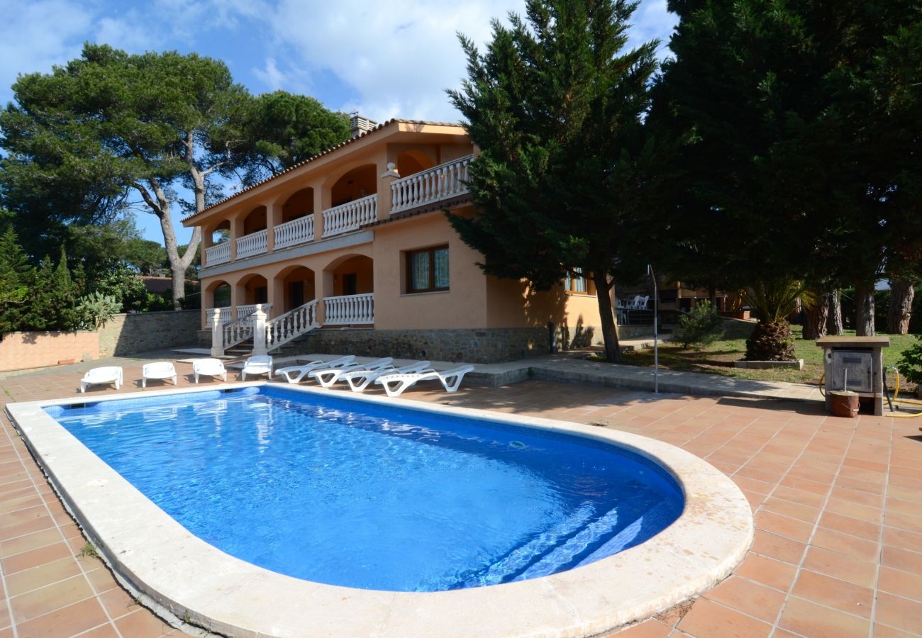 Apartment in L'Escala - MUSEU BAIXOS