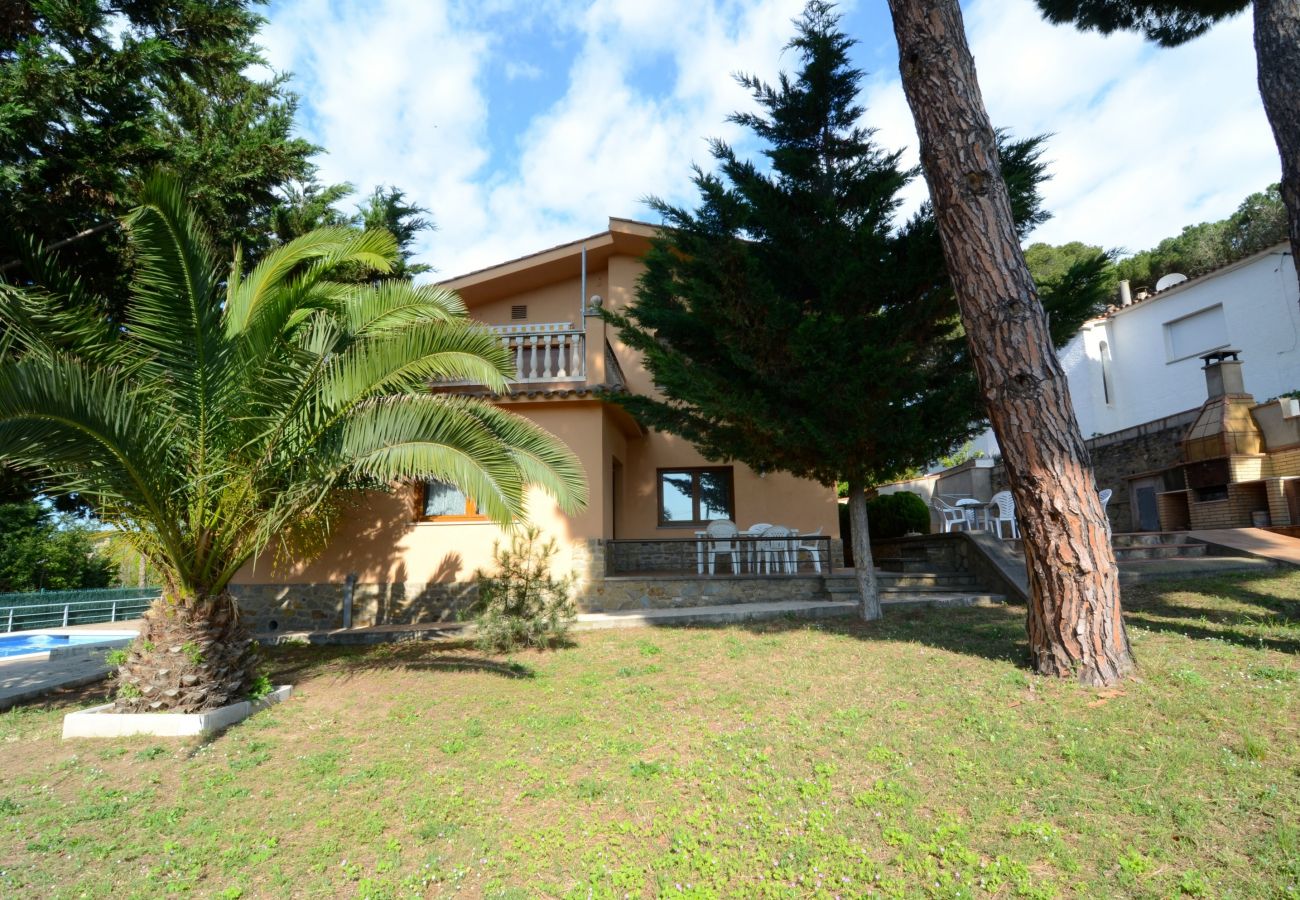 Apartment in L'Escala - MUSEU BAIXOS