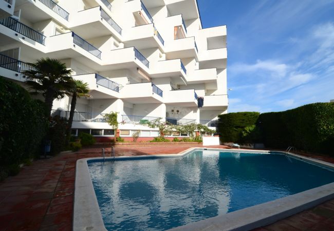 Apartment in L'Escala - PASSEIG DEL MAR 22