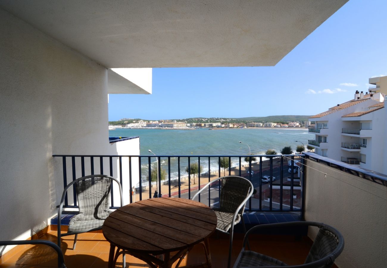 Apartment in L'Escala - PASSEIG DEL MAR 22