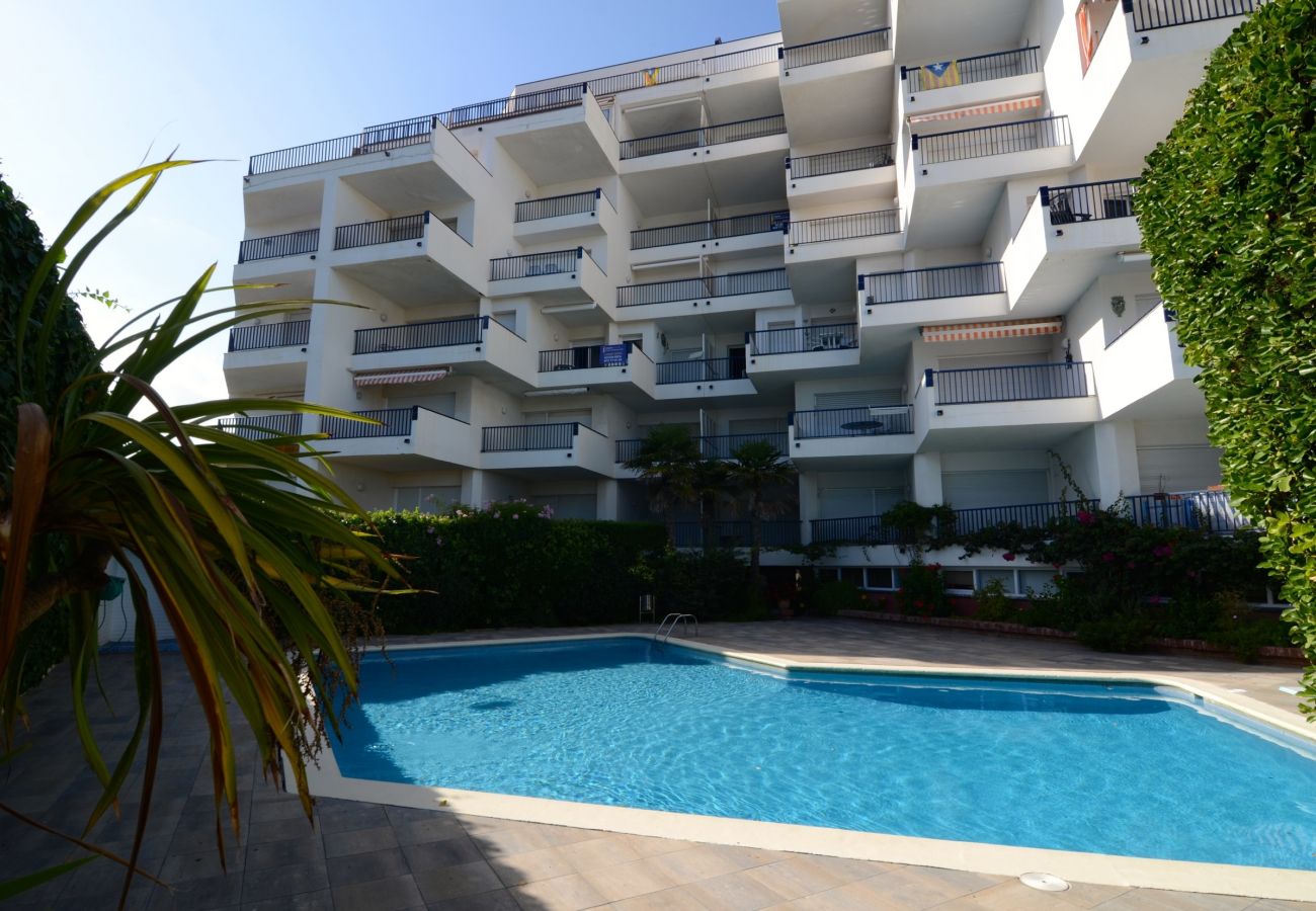 Apartment in L'Escala - PASSEIG DEL MAR 22