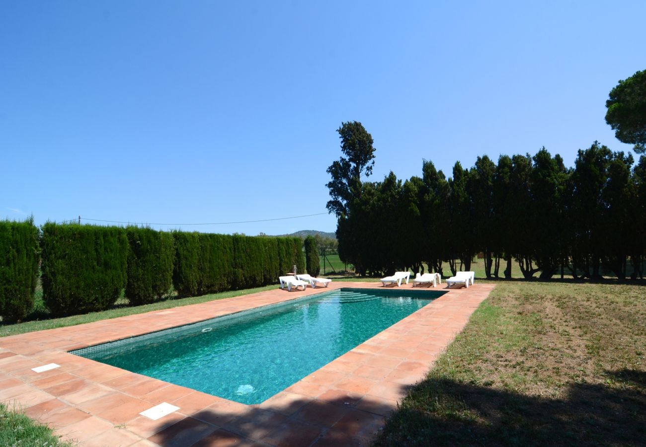 Cottage in Estartit - MAS DELS NOGUERS