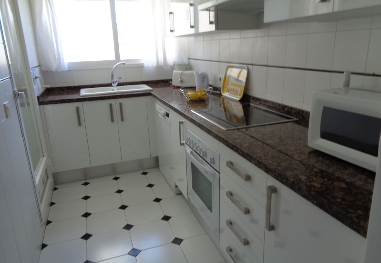 Apartment in Calpe / Calp - A35 CASITA BLANCA ESC 2 5º 10
