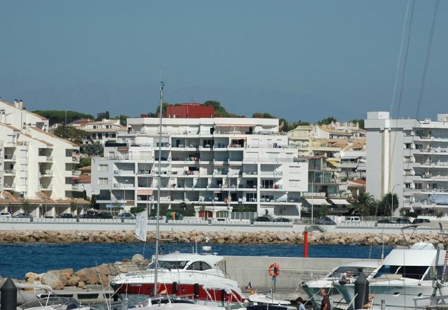 Apartment in L'Escala - PASSEIG DEL MAR 18