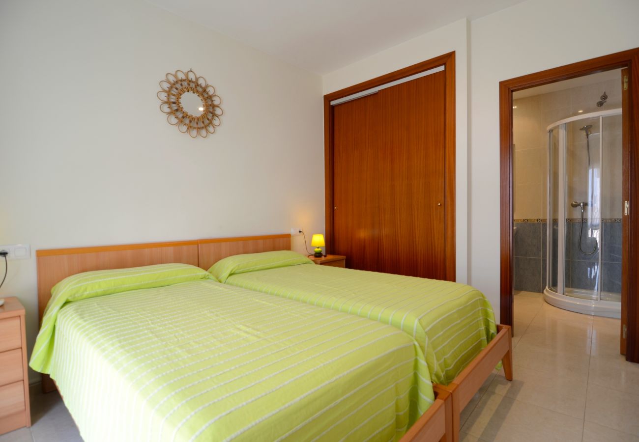Apartment in L'Escala - EL XIC 3-2