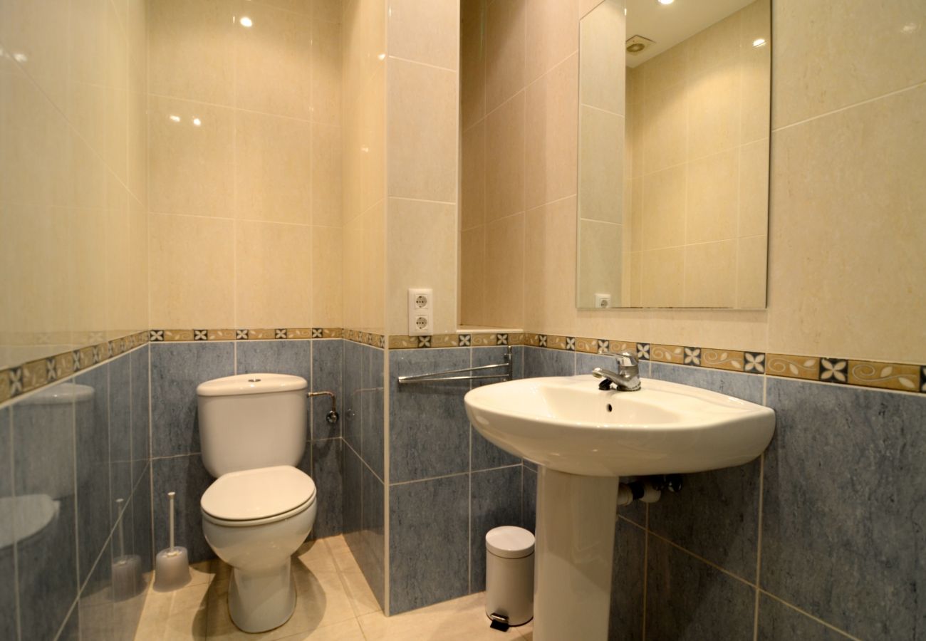 Apartment in L'Escala - EL XIC 3-2