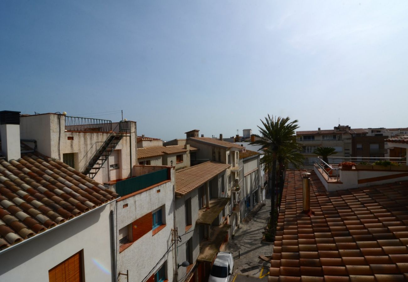 Apartment in L'Escala - EL XIC 3-2