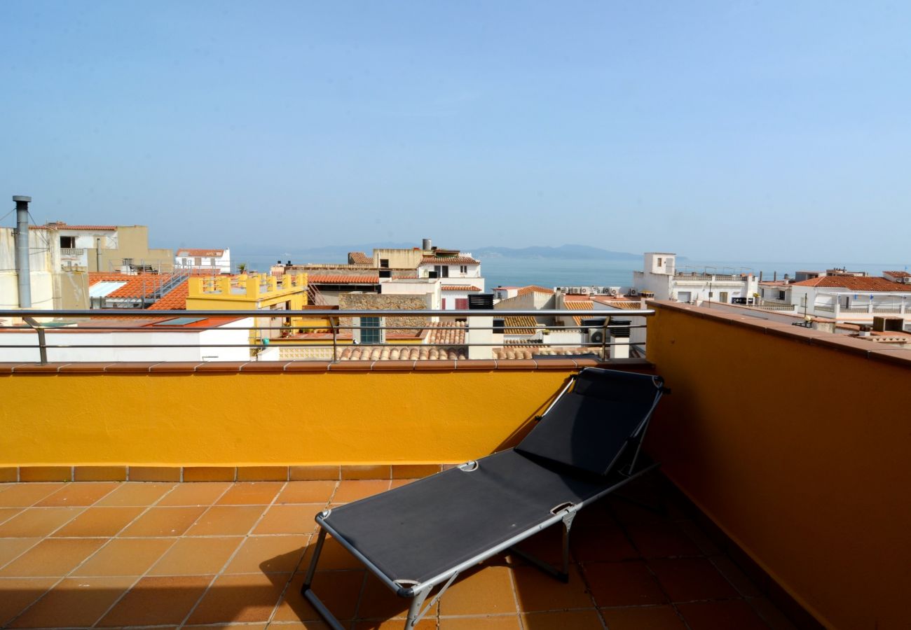 Apartment in L'Escala - EL XIC 3-2
