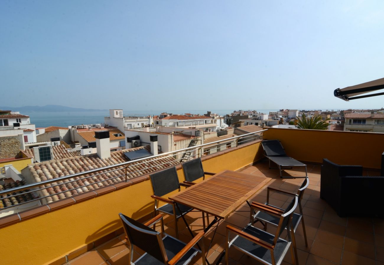 Apartment in L'Escala - EL XIC 3-2