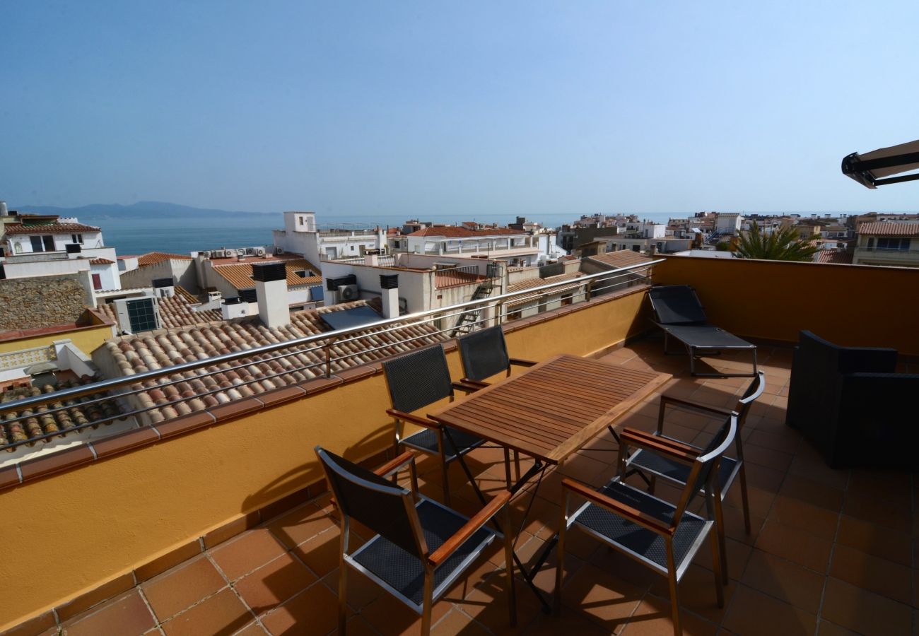 Apartment in L'Escala - EL XIC 3-2