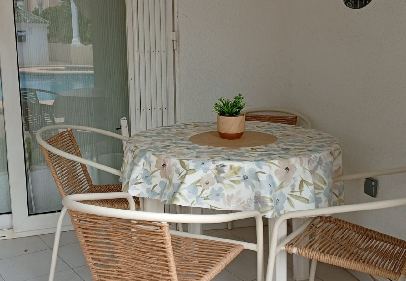 Apartment in Denia - 102 Oasis Beach, 70