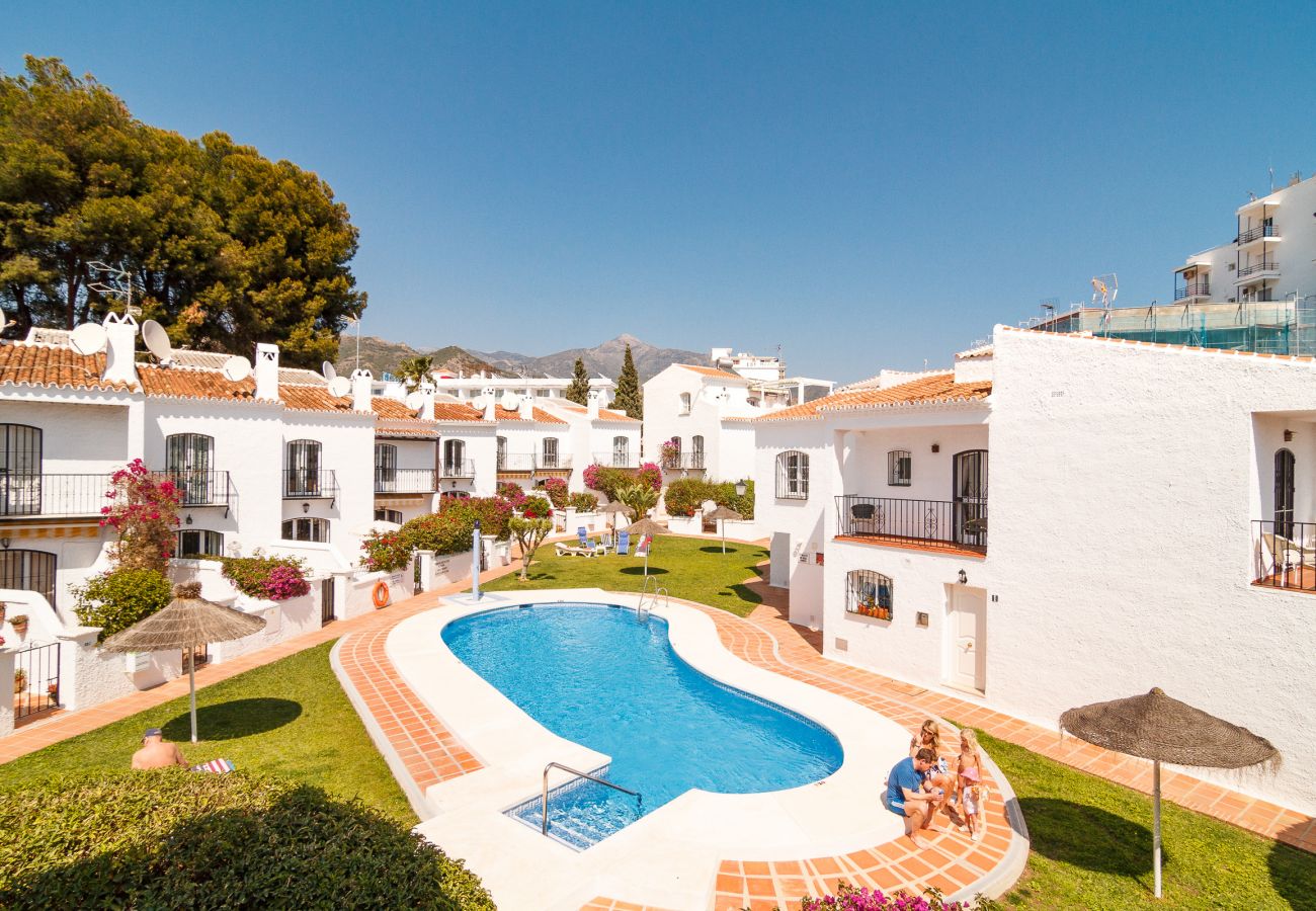 Villa in Nerja - Los Pinos 25 Villas by Casasol
