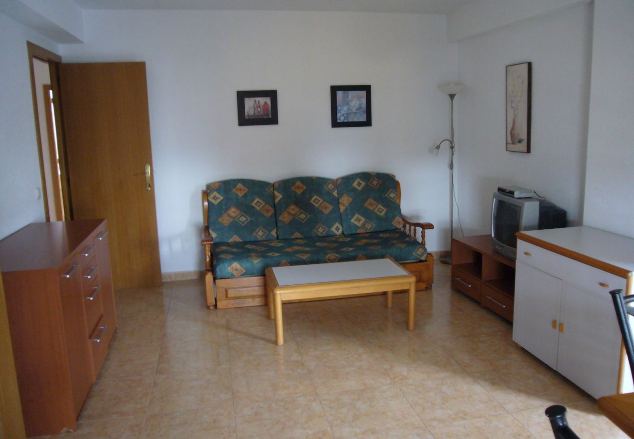 Apartment in Benidorm - EDEN PARK 8C