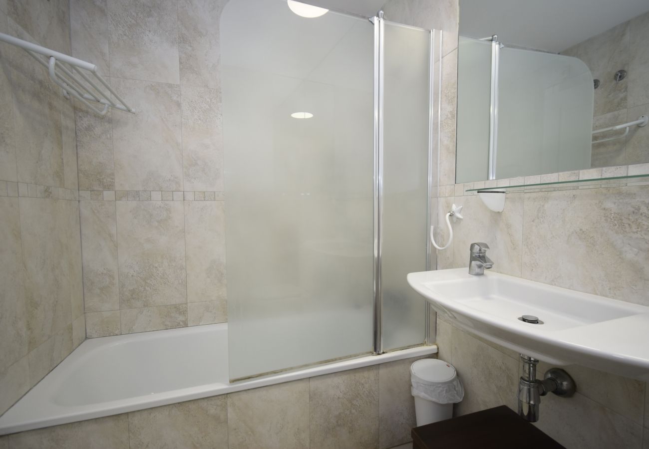 Apartment in Benidorm - GEMELOS 26 17B1