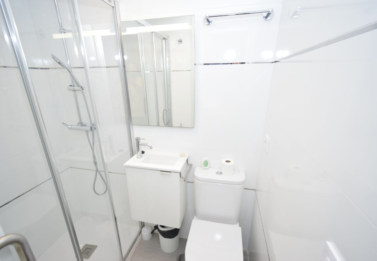 Apartment in Benidorm - TOR SERENA 15C