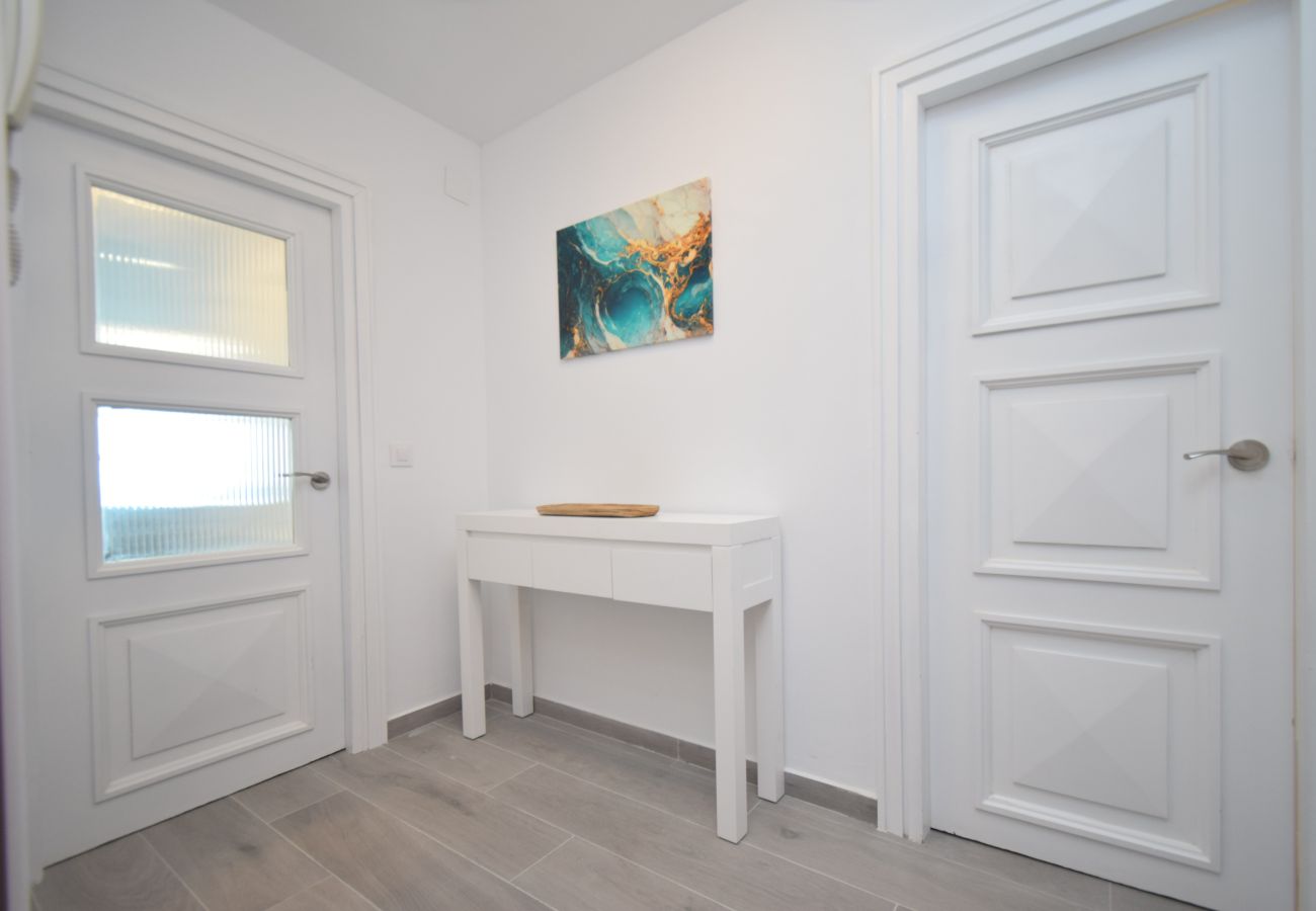 Apartment in Benidorm - TOR SERENA 15C