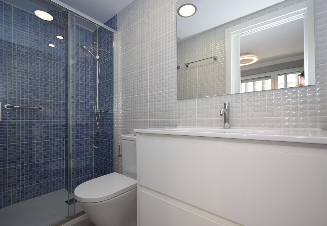 Apartment in Benidorm - TOR SERENA 15C