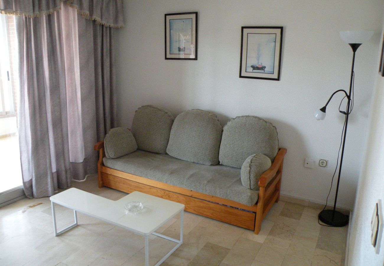 Apartment in Benidorm - LA PINTA 15D